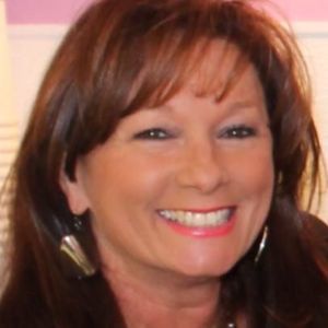 Meet your Posher, Deborah